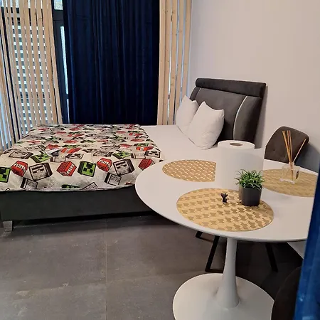 Motrou Pacii Militari * Bucharest