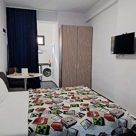 Motrou Pacii Militari Apartment