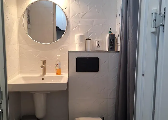 Motro Pacii Militari Bucarest